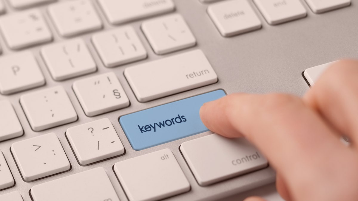 What Should You Know About Long Tail and Short Tail Keywords?